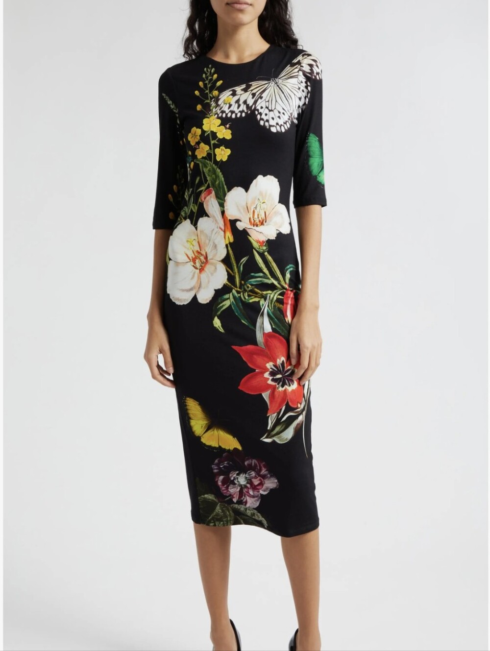Alice Olivia Delora Floral Crewneck Midi Dress in the "Essential Floral" print. - Picture 2 of 15